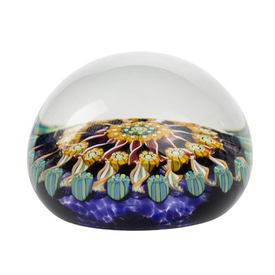 Lot 690 - PERTHSHIRE GLASS PAPERWEIGHT