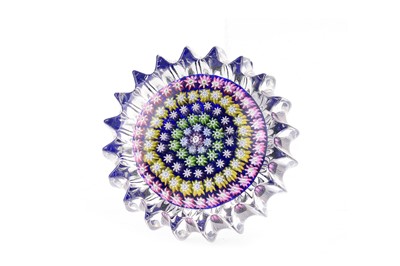 Lot 692 - PERTHSHIRE GLASS PAPERWEIGHT