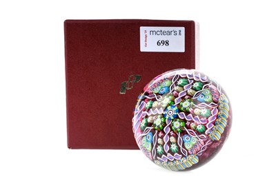 Lot 698 - PERTHSHIRE GLASS PAPERWEIGHT
