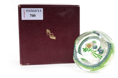 Lot 700 - PERTHSHIRE GLASS PAPERWEIGHT