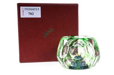 Lot 702 - PERTHSHIRE GLASS PAPERWEIGHT