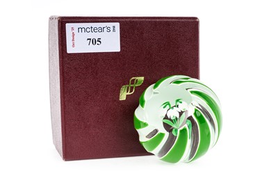 Lot 705 - PERTHSHIRE GLASS PAPERWEIGHT