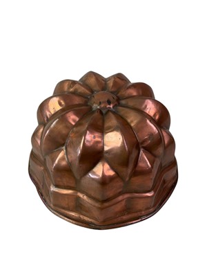 Lot 95 - VICTORIAN COPPER JELLY MOULD