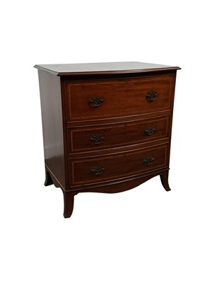 Lot 679 - MAHOGANY BOWFRONTED CHEST OF DRAWERS