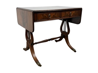 Lot 681 - REPRODUCTION MAHOGANY SOFA TABLE