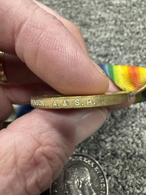 Lot 200 - GROUP OF FIVE WWI MEDALS