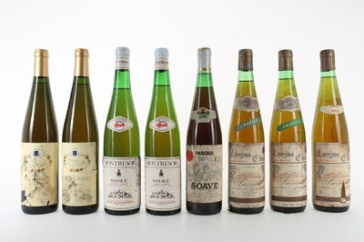 Lot 189 - EIGHT BOTTLES OF ITALIAN WHITE WINE