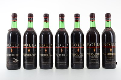 Lot 203 - SEVEN BOTTLES OF BOLLA 1985 VALPOLICELLA