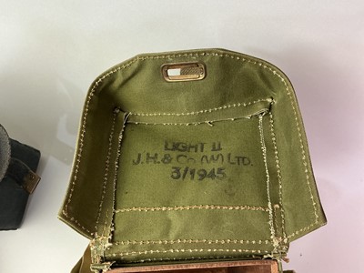 Lot 204 - GROUP OF WAR RELATED ITEMS