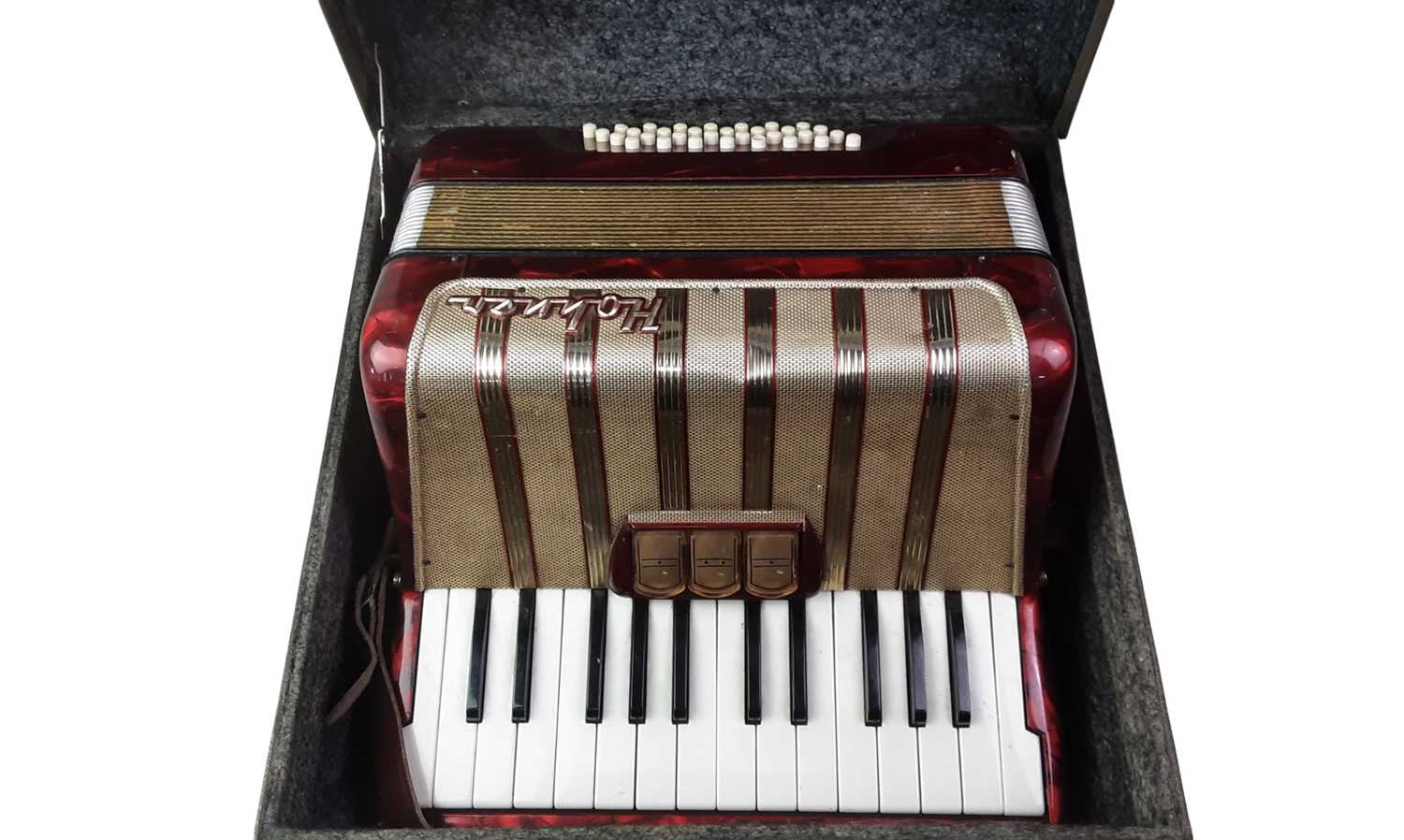 Lot 987 - HOHNER 72 BASS ACCORDION