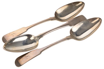 Lot 1192 - THREE SCOTTISH PROVINCIAL SILVER TABLE SPOONS