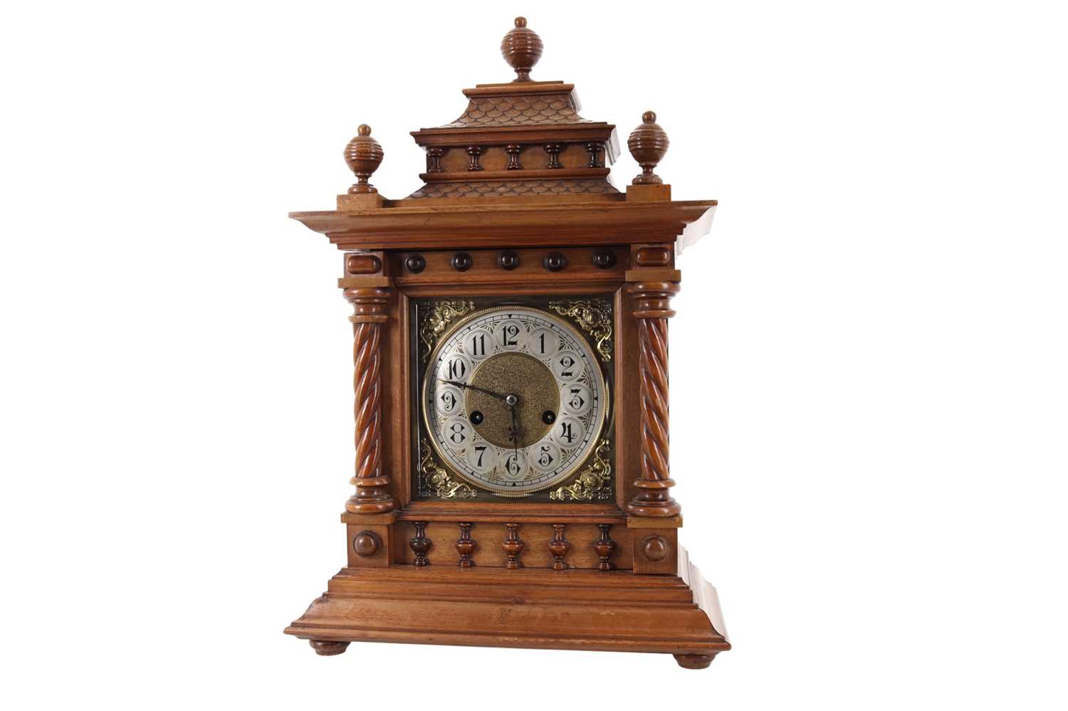 Lot 989 - OAK MANTEL CLOCK