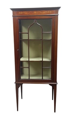 Lot 95 - EDWARDIAN MAHOGANY DISPLAY CABINET