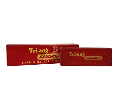 Lot 312 - HORNBY MODEL TRAINS