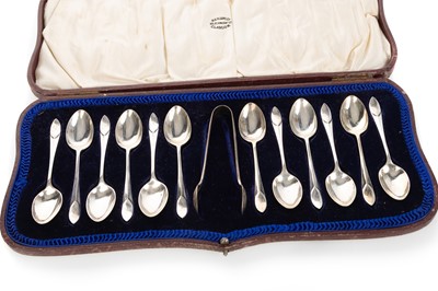 Lot 1200 - SET OF TWELVE VICTORIAN SILVER TEASPOONS