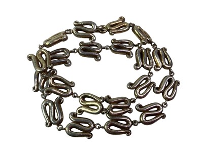 Lot 339 - SILVER NECKLACE