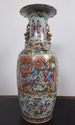 Lot 870 - CHINESE CANTON FAMILLE ROSE VASE