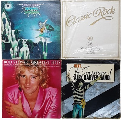 Lot 325 - COLLECTION OF RECORDS