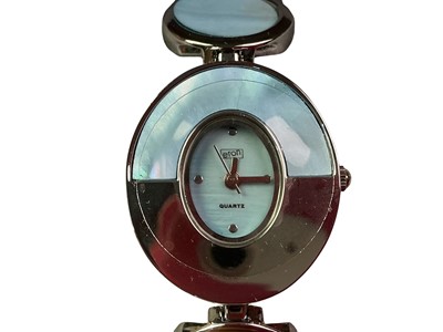 Lot 385 - GROUP OF COSTUME JEWELLERY