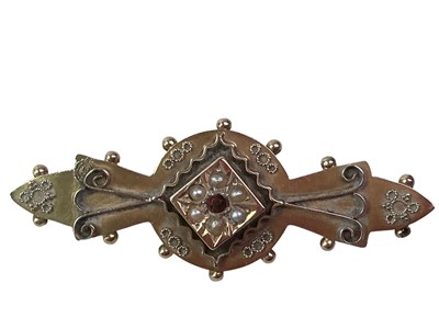 Lot 415 - COLLECTION OF VICTORIAN BROOCHES