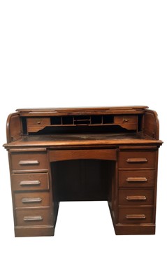 Lot 452 - OAK ROLL TOP DESK