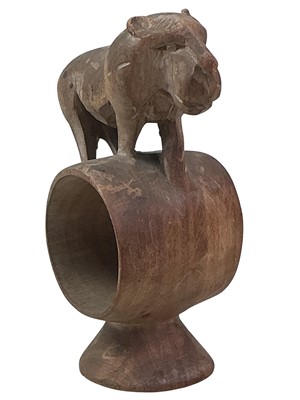 Lot 462 - GROUP OF CARVED WOOD NAPKIN RINGS