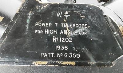 Lot 211 - NAVAL GUNSIGHT TELESCOPE