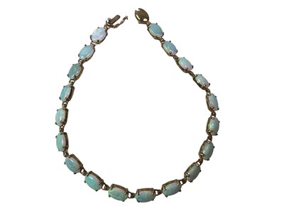 Lot 236 - OPAL BRACELET