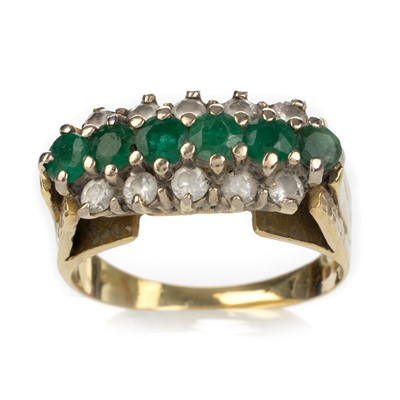 Lot 454 - EMERALD AND DIAMOND RING