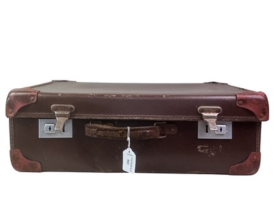 Lot 503 - VINTAGE SUITCASE