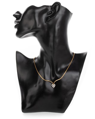 Lot 590 - DIAMOND NECKLET