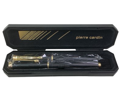 Lot 513 - GROUP OF PENS