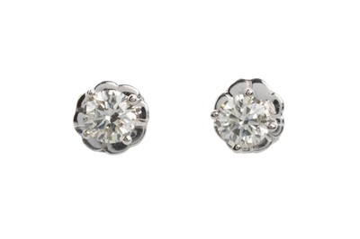 Lot 414 - PAIR OF DIAMOND STUD EARRINGS