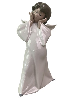 Lot 573 - GROUP OF CERAMIC FIGURES