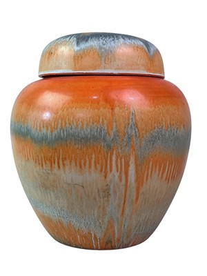 Lot 578 - SHELLEY LIDDED JAR