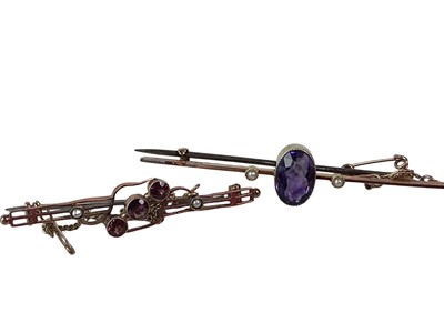 Lot 582 - TWO GOLD BAR BROOCHES