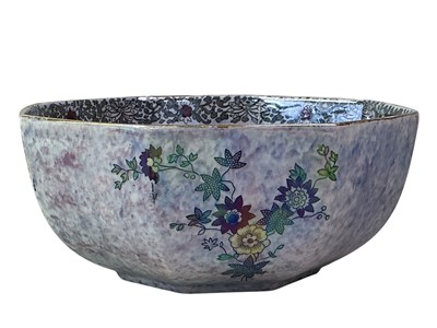 Lot 611 - COLLECTION OF CERAMICS