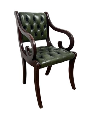 Lot 673 - REPRODUCTION MAHOGANY ELBOW CHAIR
