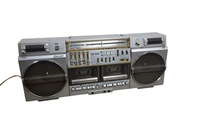 Lot 701 - SHARP GF-575E BOOMBOX