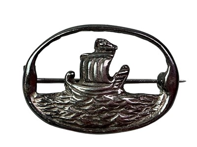 Lot 38 - SCOTTISH SILVER BROOCH