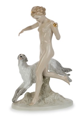 Lot 1309 - ROYAL DUX ART DECO FIGURE OF DIANA THE HUNTRESS
