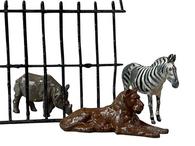 Lot 296 - VINTAGE TOY ZOO