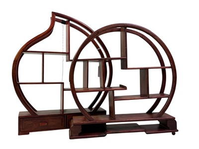 Lot 264 - COLLECTION OF EAST ASIAN METAL AND WOOD ITEMS