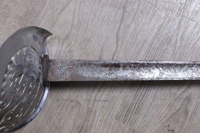 Lot 1180 - BRITISH PATTERN 1897 INFANTRY OFFICERS SWORD