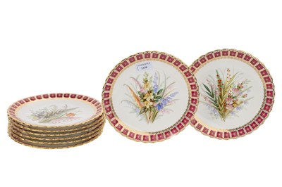 Lot 1338 - SET OF EIGHT ROYAL WORCESTER PLATES