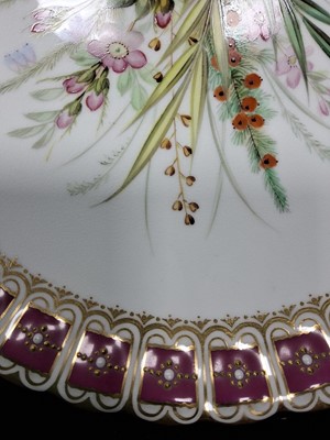 Lot 1338 - SET OF EIGHT ROYAL WORCESTER PLATES