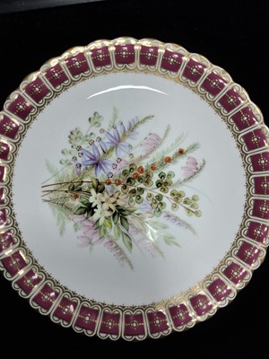Lot 1338 - SET OF EIGHT ROYAL WORCESTER PLATES