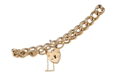 Lot 674 - GOLD BRACELET