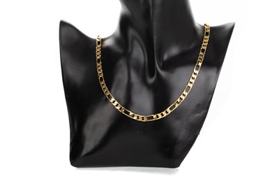 Lot 692 - GOLD NECKCHAIN