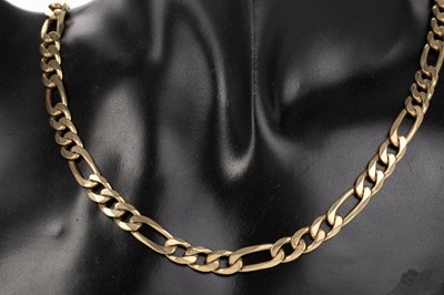 Lot 673 - GOLD NECK CHAIN
